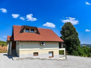 Ferienhaus Karlovac Außenaufnahme 25