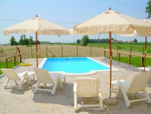 Gemütliches Ferienhaus mit Schwimmbad - Taglio di Po - image1