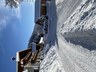 Winterlandschaft mit Bauernhof