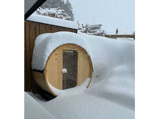 Fass-Sauna für's Panoramareich
