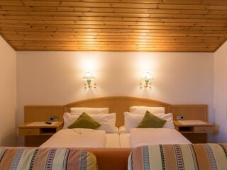 Schlafzimmer Typ "C"