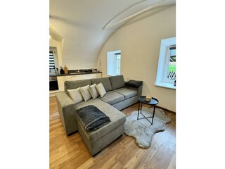 Ferienwohnung Mixnitz_Couch_Oststeiermark