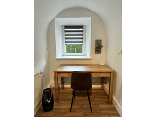 Feriewohnung Mixnitz_Schreibtisch_Oststeiermark