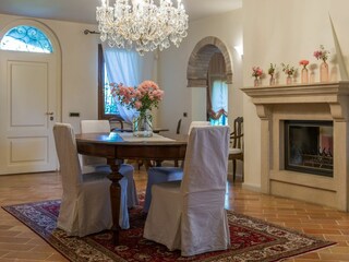 Villa Monticelli - Sitting room at the entrance