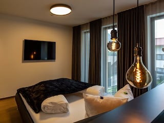 Schlafzimmer Top 06