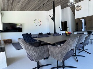 PHOTO-2025-09-10-20-21-38 2