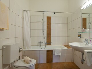 Doppelzimmer (4)_kleine Auflösung