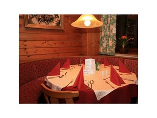 Tisch im traditionellen Teil