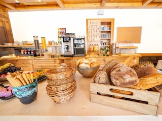 unterreith_fruehstuecksbuffet_DSC07407-HDR