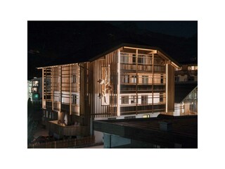 Astei nachts beleuchtet