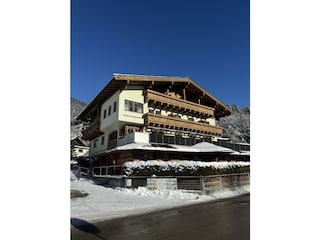 Haus im Winter