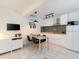 Apartment Nova Vas Features 22