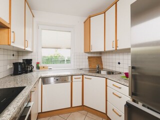 3_chalet_natalie_by_we_rent_kitchen