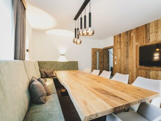 02_Chalet_carina_by_we_rent_living