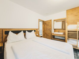 22_Chalet_carina_by_we_rent_bedroom