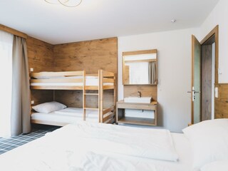 23_Chalet_carina_by_we_rent_bedroom