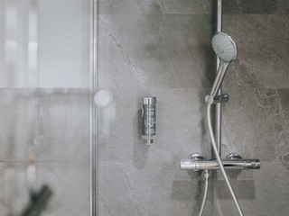 17_Apartments_Haus_Altenberger_studio_bathroom_3