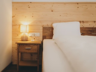 10_Apartments_Haus_Altenberger_bedroom