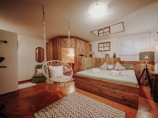 Sauna - Ruheraum mit Couch