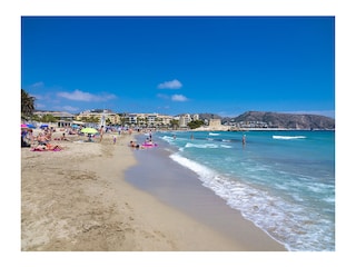 Strand de l Ampolla in Moraira