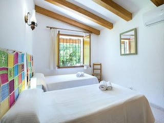 Villa Pollensa Features 25