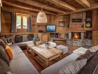 Chalet Huez Features 3