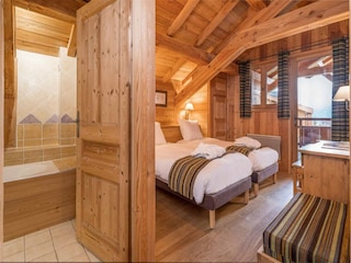 Chalet Huez Features 11