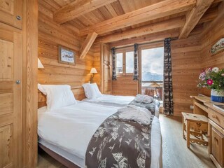 Chalet Huez Features 13