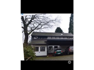 Carport - direkt am Haus