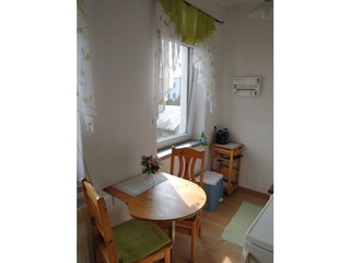 kleine Tisch in Kochecke