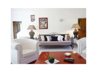 Holiday house Saint-Gilles Features 1