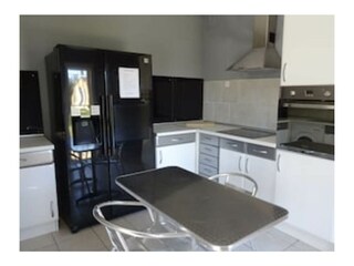 Holiday house Saint-Gilles Features 24