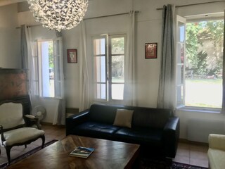 Holiday house Saint-Gilles Features 24