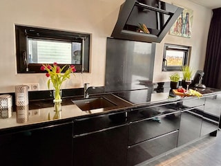 In der Küche macht ...