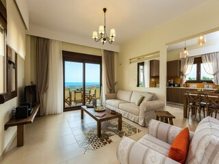 Villa Viran Episkopi Features 23