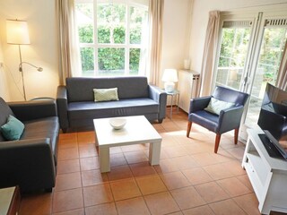 Wohnzimmer mit Kamin