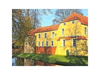 Die Manningaburg in Pewsum