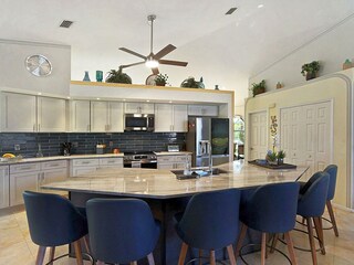 offene Thekenküche des Ferienhauses in Cape Coral