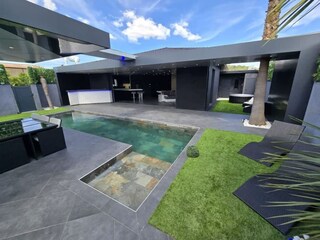 Villa Béziers Outdoor Recording 13