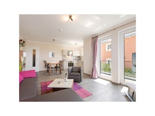 Wohnzimmer und Essbereich