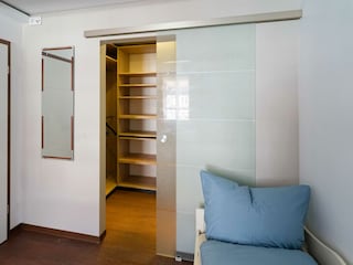 Schlafzimmer 2 mit begehbarem Kleiderschrank