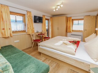 Schlafzimmer Schwalbenwand