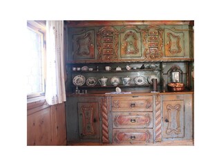 Schrank in der Stube