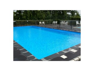 Swimmingpool of the parc