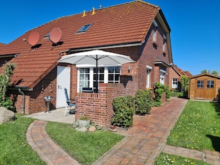 Charmante Doppelhaushälfte mit sonniger Südterrasse