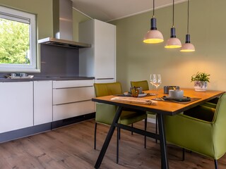 Küche und Essbereich