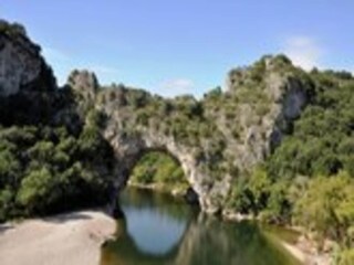 Villa Rochefort-du-Gard Environment 32