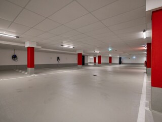 Tiefgarage mit Ladefunktion
