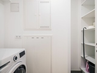 Abstell / Waschtrockner