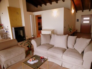 Appartamento Marone Caratteristiche 16